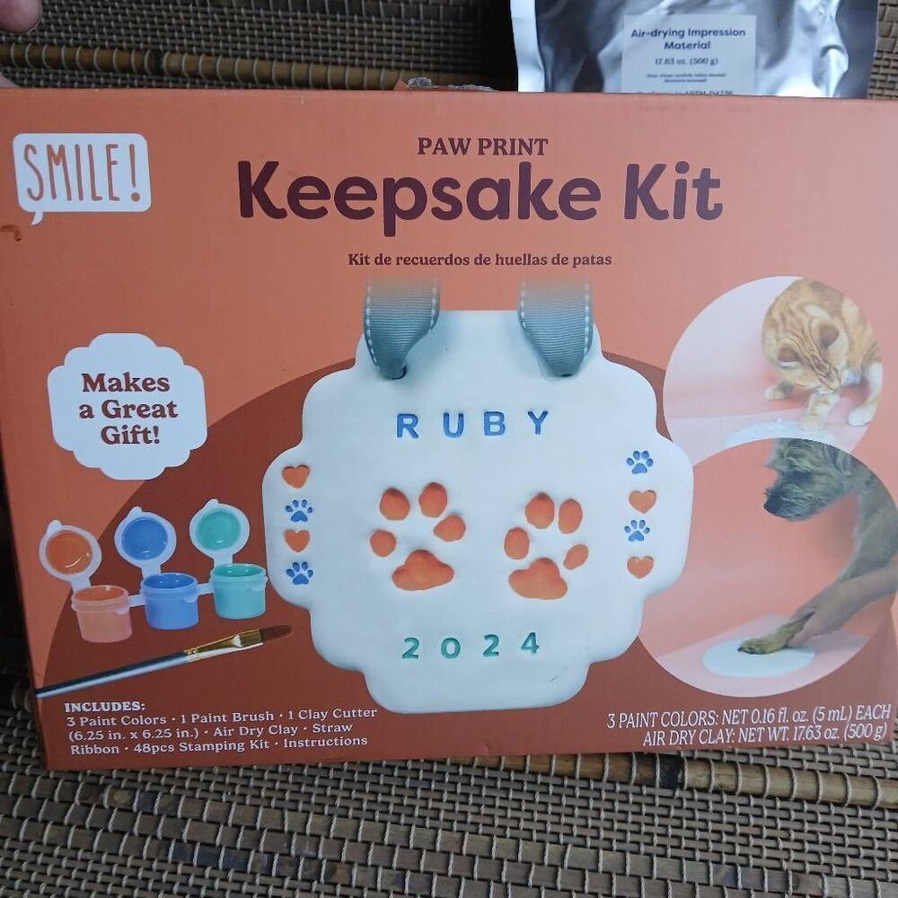 Paw Print Keepsake Kit For Beloved Pets New